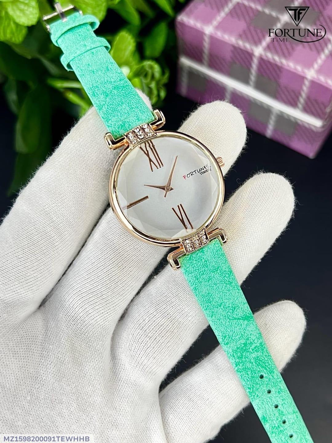Stylish Women Quartz Watch